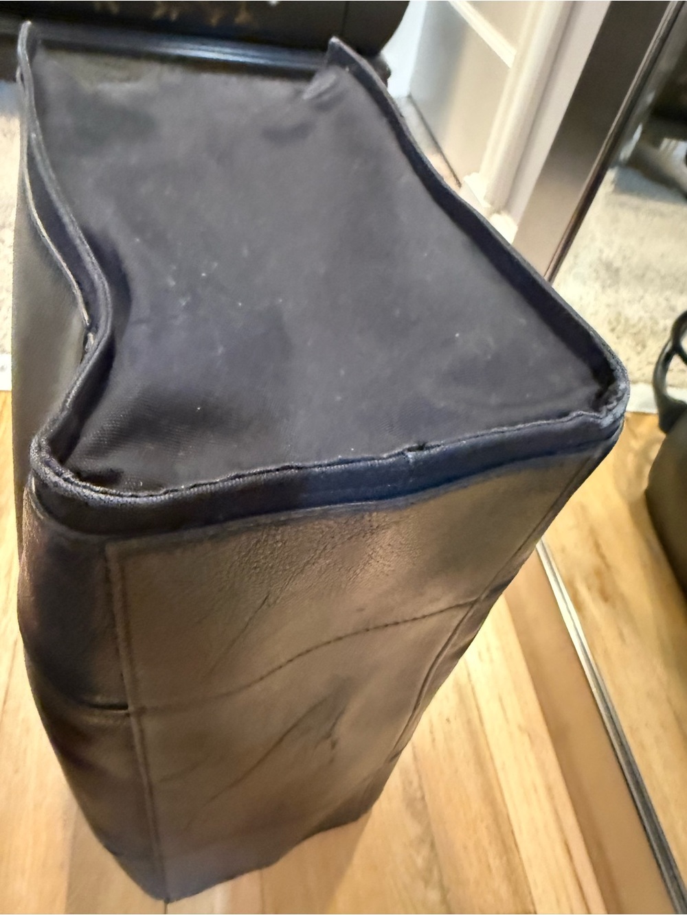 Tory Burch Black Pebbled Leather Tote with Top Handles - Picture 9 of 12